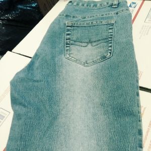 🎋🐔LIQUID CLASSY CAPRI LADIES JEANS 🐧